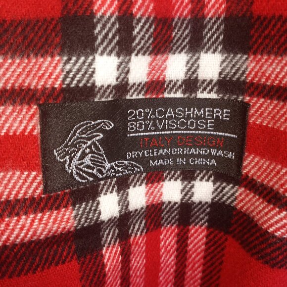 red cashmere blend scarf - Picture 4 of 9